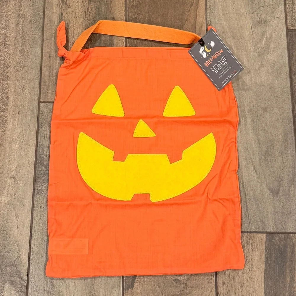 Pumpkin Glow-in-the-Dark Halloween Pillowcase Treat Bag - PBK